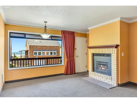 1379 Pacific Avenue Cannon Beach OR 97110