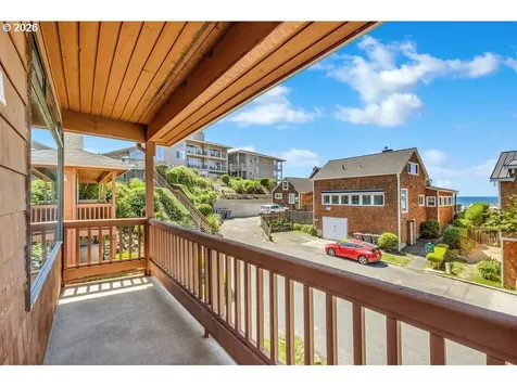 1379 Pacific Avenue Cannon Beach OR 97110