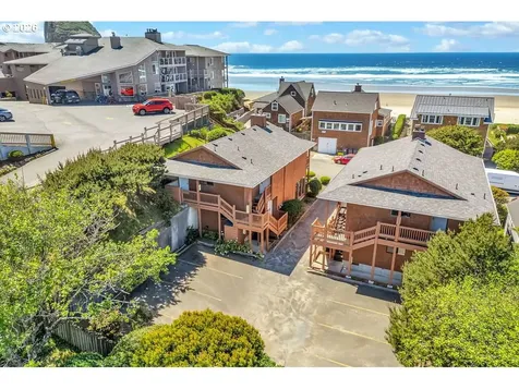 1379 Pacific Avenue Cannon Beach OR 97110