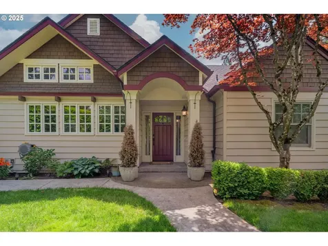 1665 SW Highland Parkway Portland OR 97221