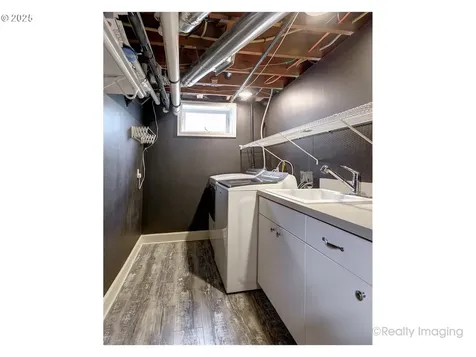 1665 SW Highland Parkway Portland OR 97221
