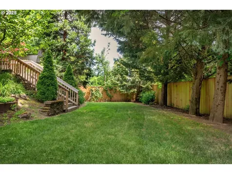 1665 SW Highland Parkway Portland OR 97221