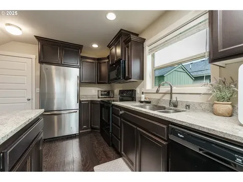 6620 NE 52nd Avenue Vancouver WA 98661