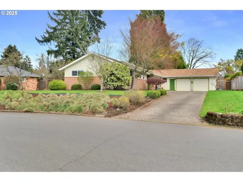 471 Roan Drive Eugene OR 97401