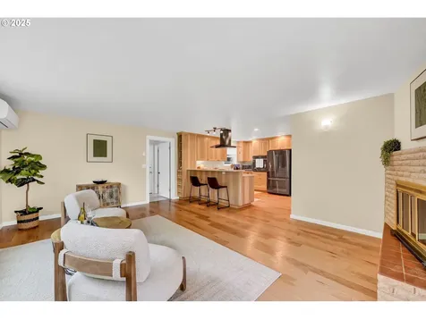 471 Roan Drive Eugene OR 97401
