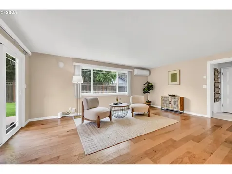 471 Roan Drive Eugene OR 97401