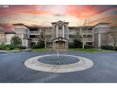 5525 SE Scenic Lane Vancouver WA 98661