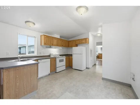 23140 NE Halsey Street Wood Village OR 97060