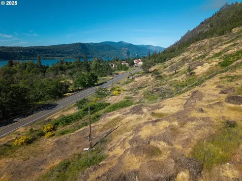 62071 State Highway 14 Underwood WA 98651