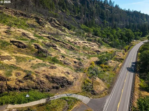 62071 State Highway 14 Underwood WA 98651
