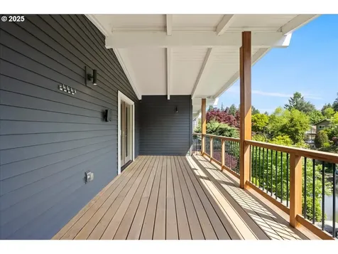 17739 Cardinal Drive Lake Oswego OR 97034