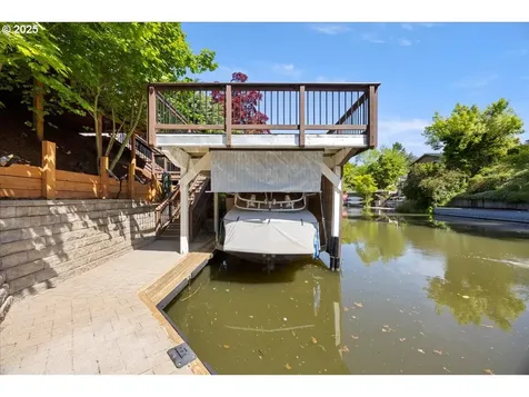 17739 Cardinal Drive Lake Oswego OR 97034