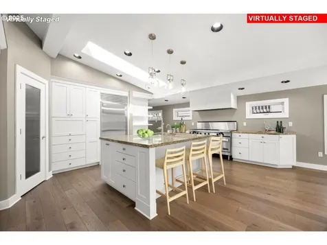 17739 Cardinal Drive Lake Oswego OR 97034