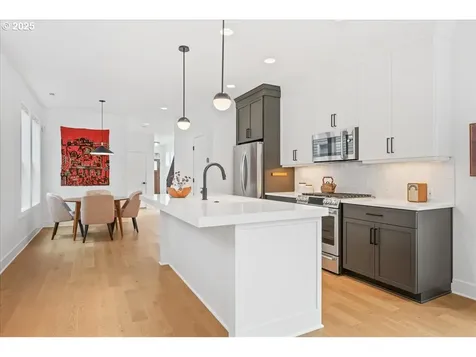 5105 NE 36th Avenue Portland OR 97211