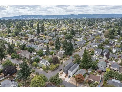 5105 NE 36th Avenue Portland OR 97211