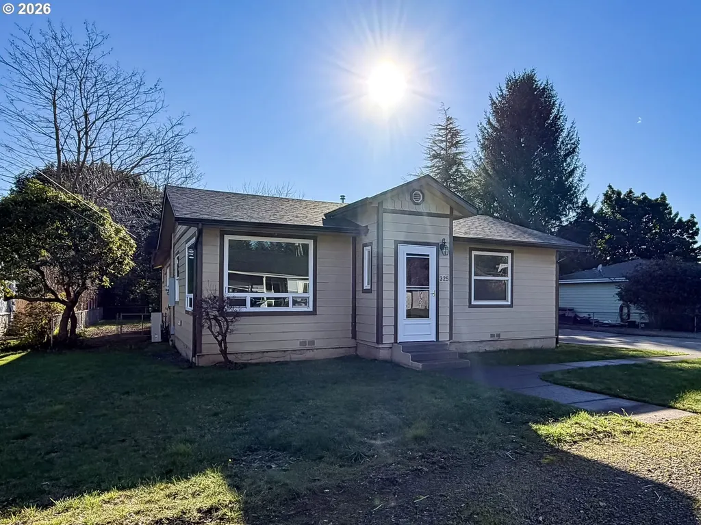 325 Railroad Street Brookings OR 97415