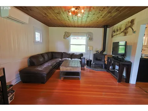 98397 Stian Smith Road Coos Bay OR 97420