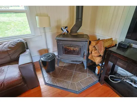 98397 Stian Smith Road Coos Bay OR 97420