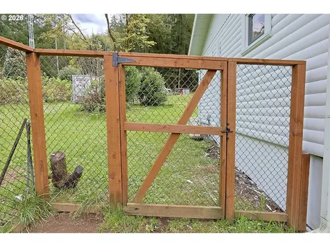 98397 Stian Smith Road Coos Bay OR 97420