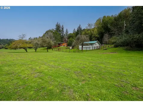 98397 Stian Smith Road Coos Bay OR 97420