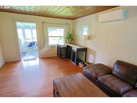 98397 Stian Smith Road Coos Bay OR 97420