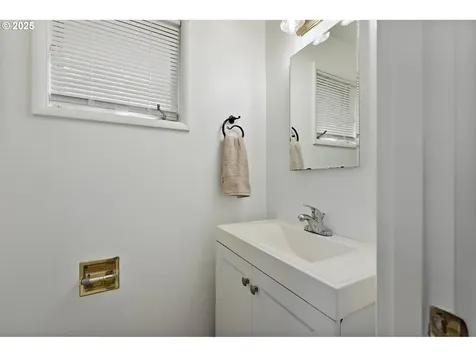 12715 SW Havencrest Street Portland OR 97225