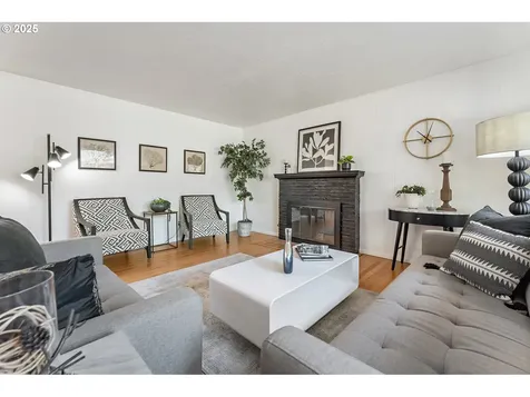 12715 SW Havencrest Street Portland OR 97225