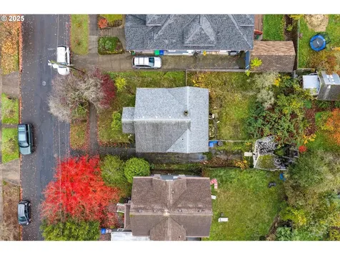 5635 NE 18th Avenue Portland OR 97211