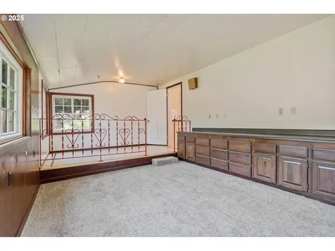 1639 21st Avenue Longview WA 98632