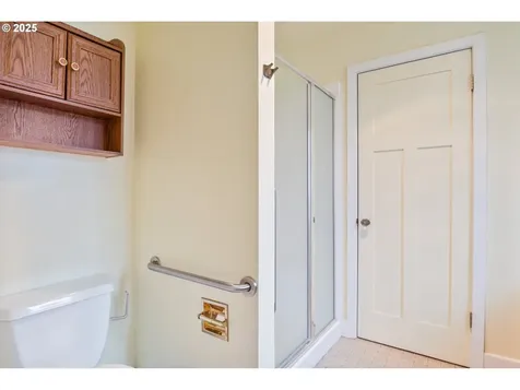 1639 21st Avenue Longview WA 98632