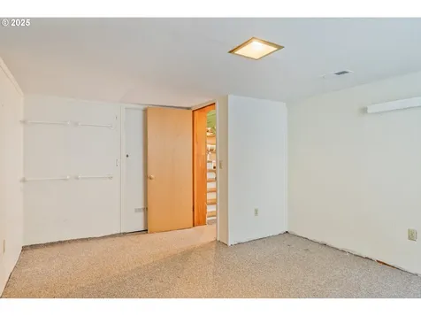 1639 21st Avenue Longview WA 98632