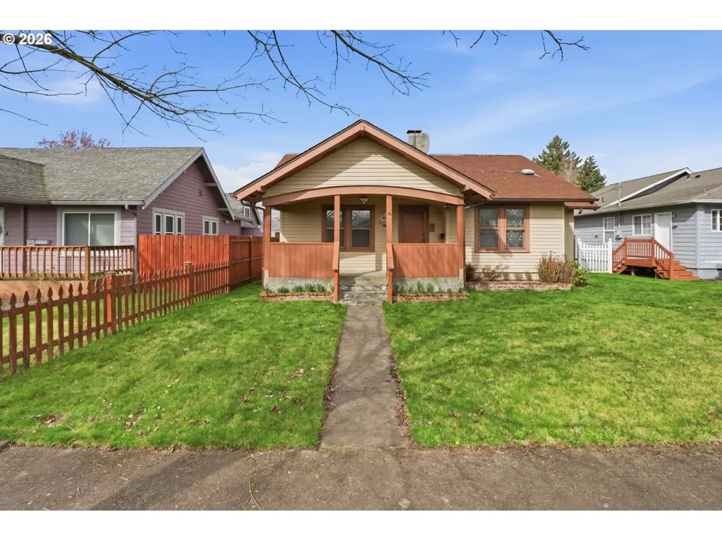 607 21st Avenue Longview WA 98632