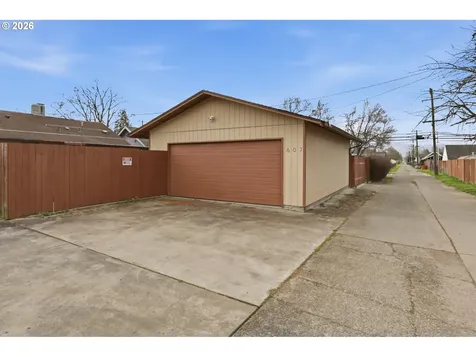 607 21st Avenue Longview WA 98632