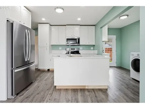607 21st Avenue Longview WA 98632