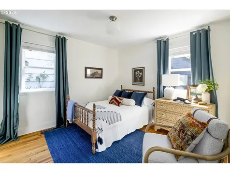 5835 NE 23rd Avenue Portland OR 97211