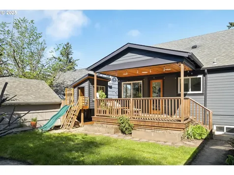 5835 NE 23rd Avenue Portland OR 97211