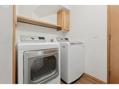 1905 N Westlake Loop Newberg OR 97132