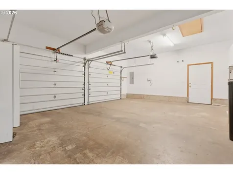 1905 N Westlake Loop Newberg OR 97132