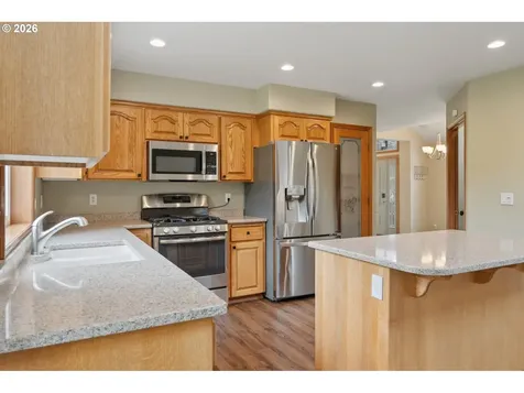 1905 N Westlake Loop Newberg OR 97132