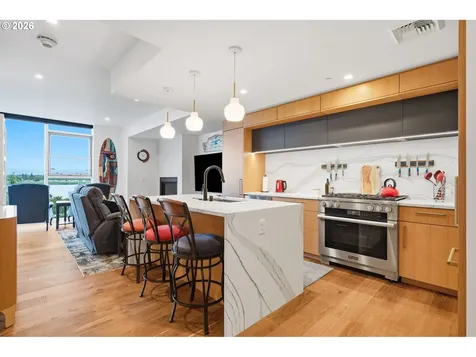 590 Waterfront Way Vancouver WA 98660