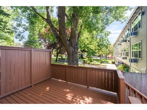 14 NE Stanton Street Portland OR 97212