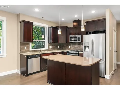 14 NE Stanton Street Portland OR 97212