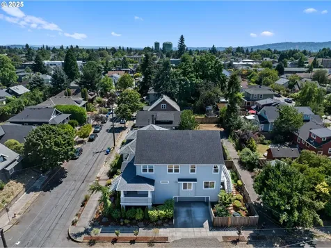 5281 NE 19th Avenue Portland OR 97211