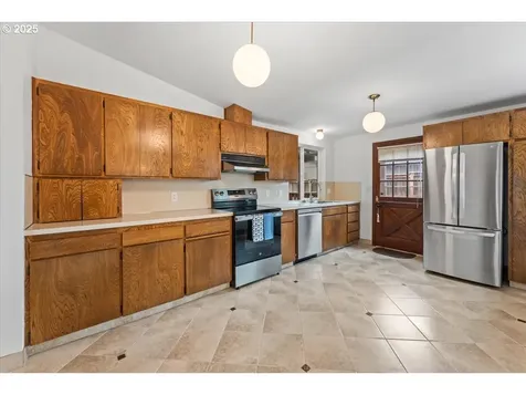 12255 SW 126th Avenue Portland OR 97223