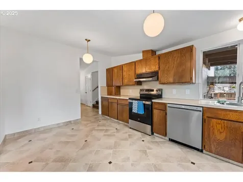 12255 SW 126th Avenue Portland OR 97223