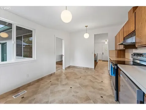 12255 SW 126th Avenue Portland OR 97223
