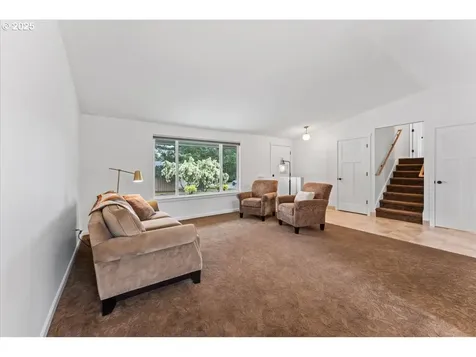 12255 SW 126th Avenue Portland OR 97223