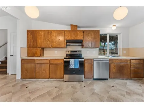 12255 SW 126th Avenue Portland OR 97223