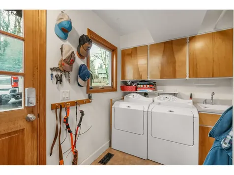 3820 Kenthorpe Way West Linn OR 97068