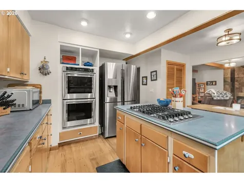 3820 Kenthorpe Way West Linn OR 97068
